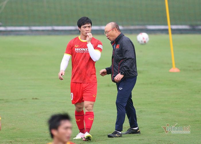 Ông thầy người Hàn Quốc thậm chí còn nổi nóng