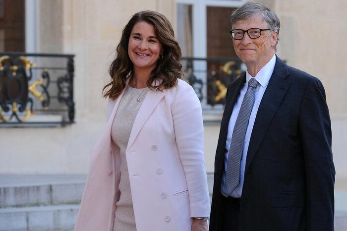 Vợ chồng tỷ phú Bill Gates thuở còn mặn nồng. (Ảnh: Getty Images)