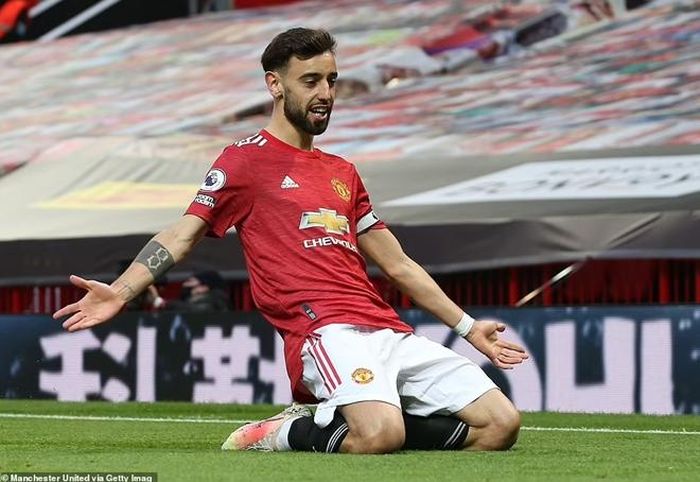 Trở lại diễn biến của trận đấu, MU và Liverpool đã không khiến người hâm mộ cả thế giới thất vọng khi tạo ra một bữa tiệc bóng đá thực sự. MU gặp thuận lợi khi có được bàn mở tỷ số nhờ công Bruno.