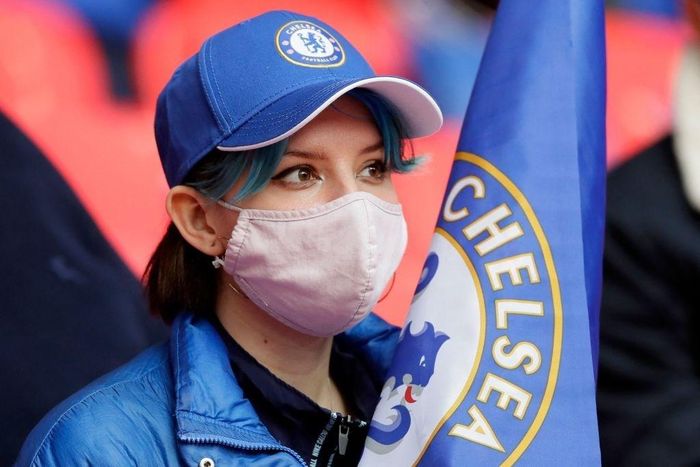  Không nhiều CĐV có may mắn sở hữu tấm vé xem trận chung kết FA Cup. Dù vậy, những người ủng hộ "The Blues" phải trực tiếp xem đội nhà gục ngã ở Wembley. 