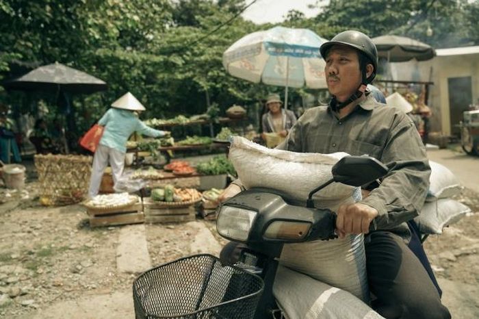 Việc chiếu ở nước ngoài, “Bố già” vừa phục vụ nhu cầu của cộng đồng Việt kiều, vừa hướng đến xuất khẩu văn hóa