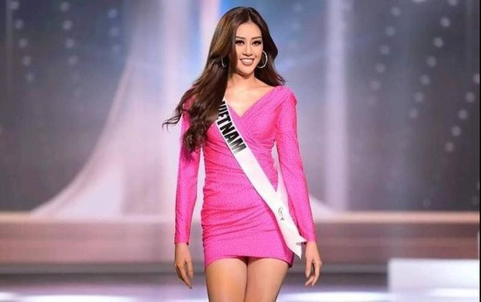 Dù không phải là chủ nhân vương miện Miss Universe 2020, Khánh Vân vẫn là người chiến thắng trong lòng fan. (Ảnh: FBNV)