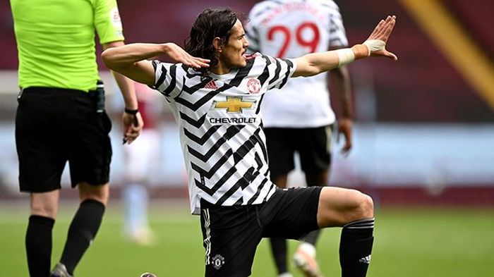 Cavani vẫn duy trì phong độ tốt dù đã 33 tuổi