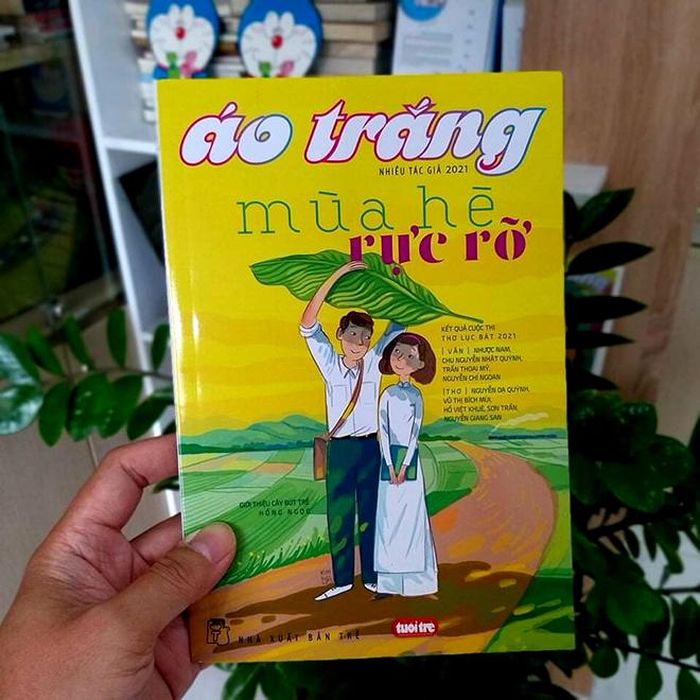 Tập san Áo trắng in thơ của các đoạt giải