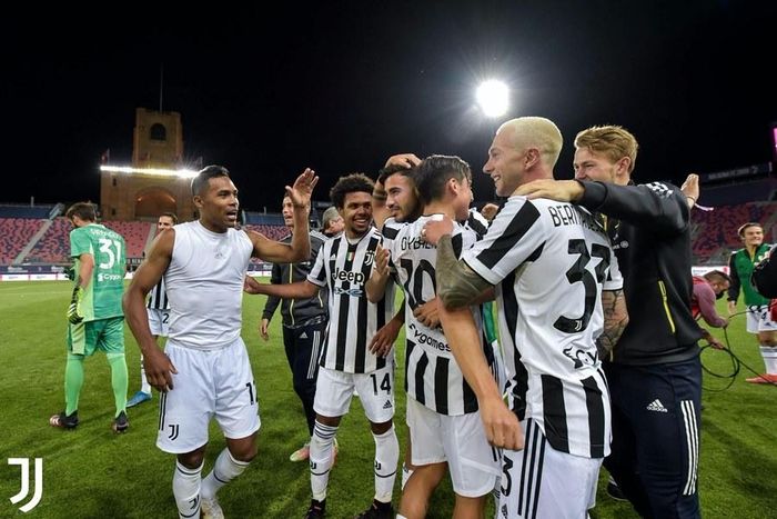 Juventus thắng 4-1 trước Bologna cùng với việc Napoli bị Verona cầm hòa 1-1 nên "Lão bà" chiếm vị trí thứ 4, đẩy đối thủ xuống thứ 5. Trong khi đó, AC Milan vượt qua chủ nhà Atalanta nhờ 2 quả phạt 11m thành công của Kessie để vượt mặt đối thủ giành vị trí Á quân.