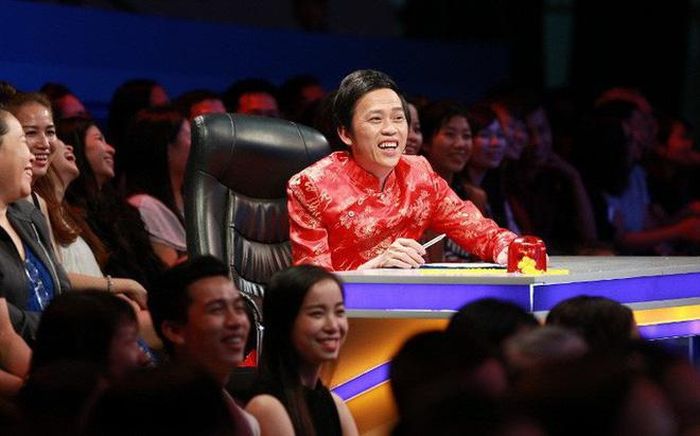 Hoài Linh quen mặt trong nhiều gameshow