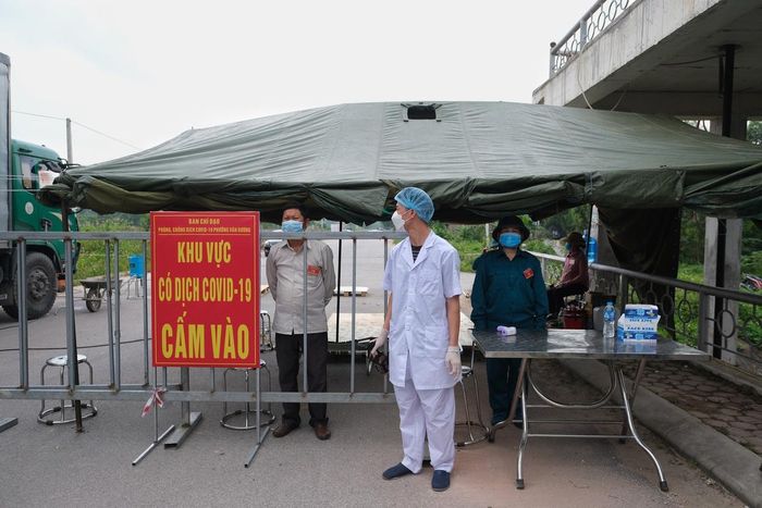  Nếu vi phạm khi cách ly tại nhà, F1 sẽ bị xử lý nghiêm. Ảnh: Phạm Thắng. 