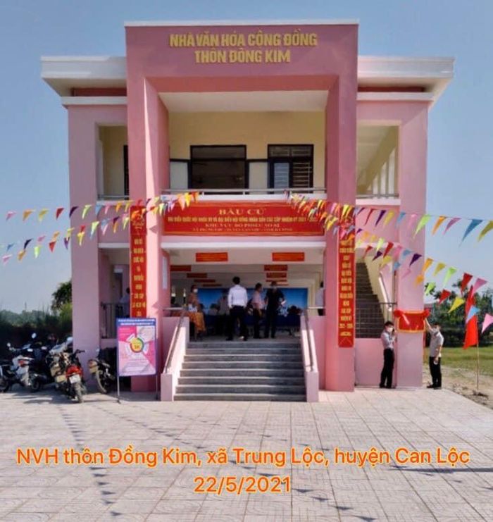 Hình ảnh một số căn nhà cộng đồng chống lũ bão ở Hà Tĩnh.