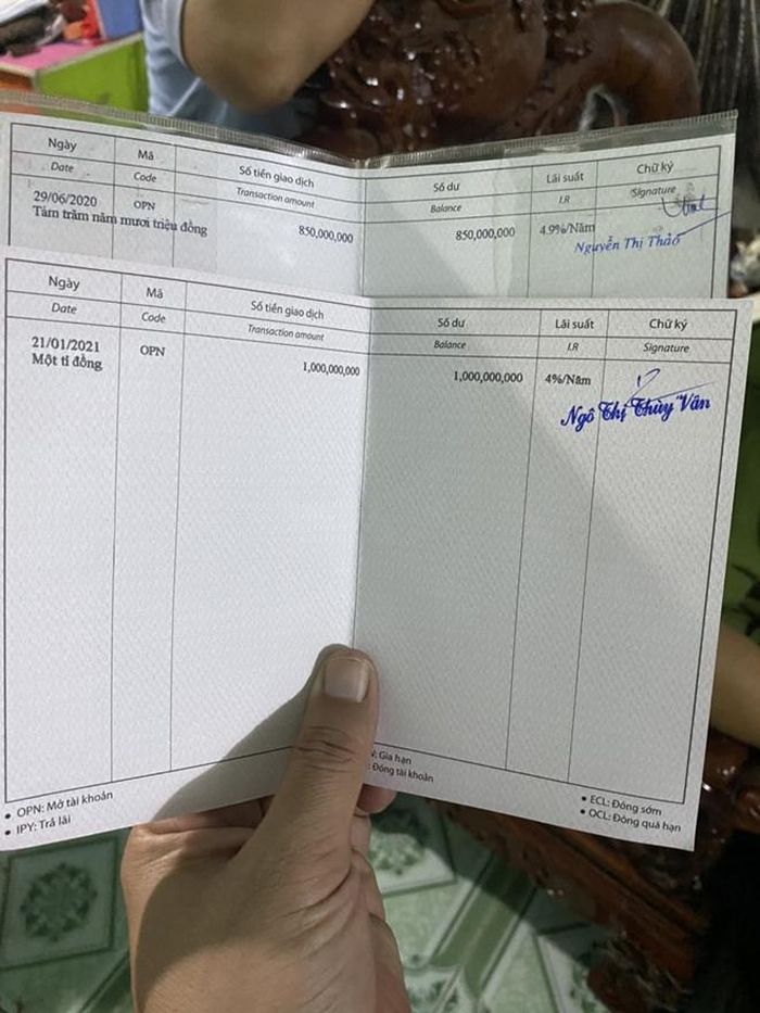 Tang vật là sổ tiết kiệm trị giá 1 tỷ đồng