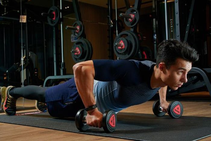  Hannspree J2 nổi bật với những tính năng hỗ trợ nâng cao sức khỏe