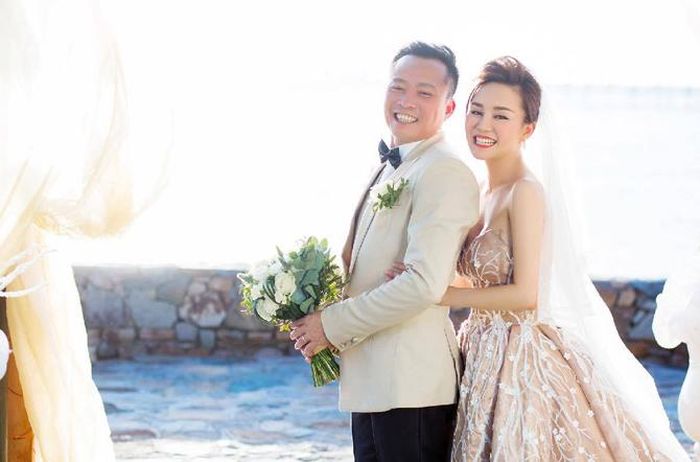 Vy Oanh nói ông xã luôn hiểu và thông cảm cho những thị phi cô gặp phải.