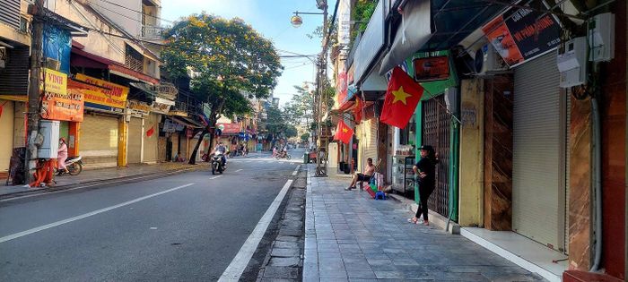  Phố cổ từng tấp nập kẻ bán người mua...