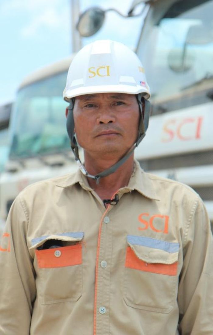 Chân dung người anh cả của đội xe máy thiết bị của công trường.