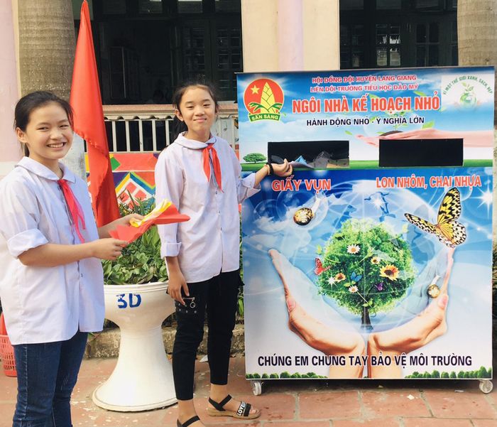 "Ngôi nhà kế hoạch nhỏ" của Liên đội Trường Tiểu học Đào Mỹ (tỉnh Bắc Giang).