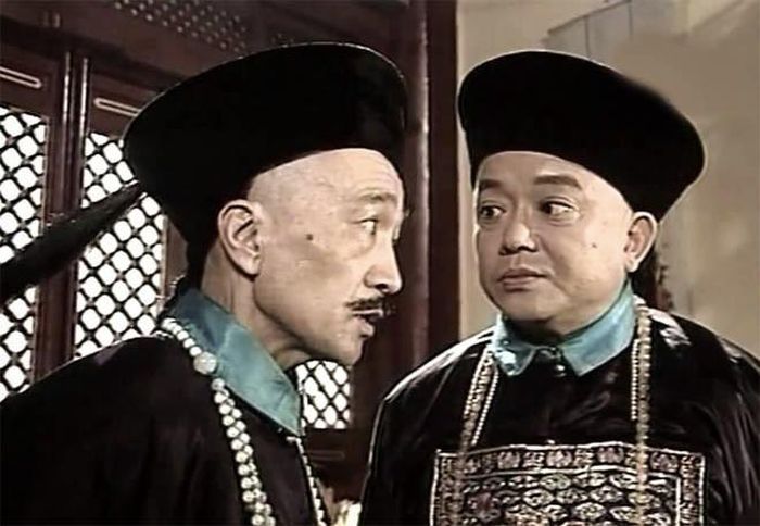 Khối tài sản khổng lồ của tham quan Hòa Thân được ông tích cóp trong nhiều năm làm việc dưới thời hoàng đế Càn Long.