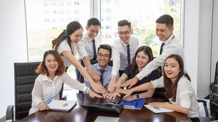 Ngoài mục tiêu nâng cao năng lực nhân sự, đào tạo nội bộ còn là hoạt động giúp gắn kết nhân viên.