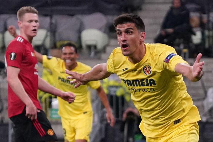 HLV Mourinho muốn đưa Gerard Moreno về Roma