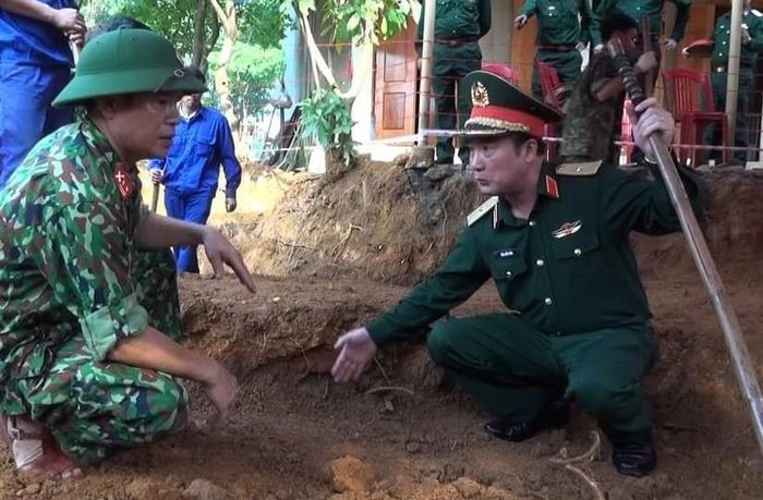Ban Chỉ đạo 515 Quốc gia kiểm tra thực tế tại hiện trường tìm kiếm hài cốt liệt sĩ.