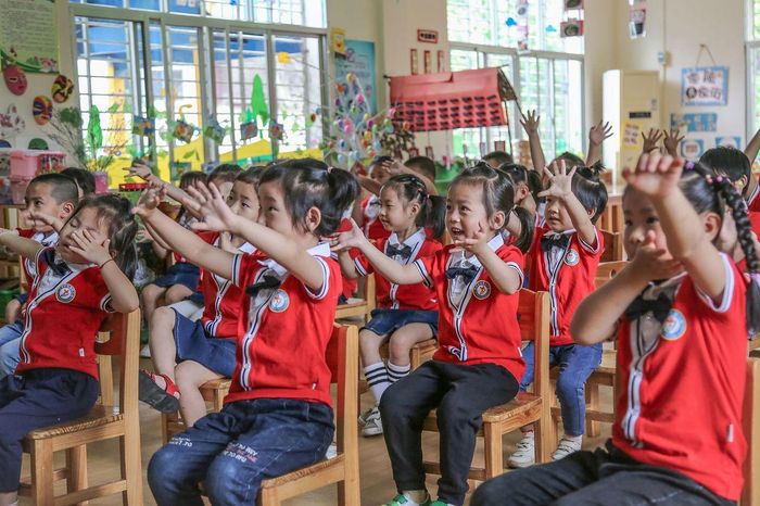 Nhiều thiết bị công nghệ giám sát được ứng dụng vào lĩnh vực giáo dục ở Trung Quốc. Ảnh: AFP.