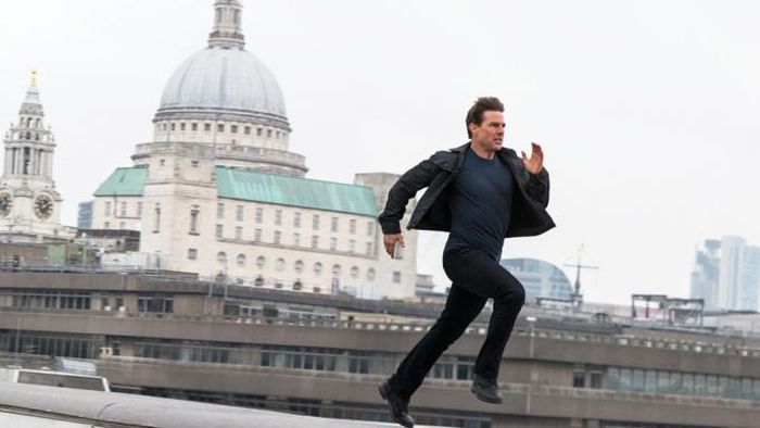 Tom Cruise trong phim. Ảnh:Variety