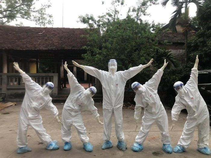  Tinh thần lạc quan của các thầy trò Học viện Y Dược học Cổ truyền Việt Nam.