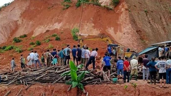 Hiện trường vụ sạt lở đất khiến 1 người tử vong.