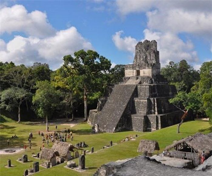 Năm 1979, UNESCO đã công nhận thành phố đổ cổ Tikal là Di sản văn hóa thế giới.