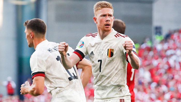 De Bruyne chói sáng trận đấu tái xuất