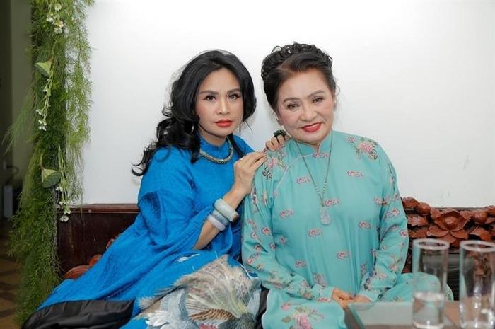 Thanh Lam và mẹ.