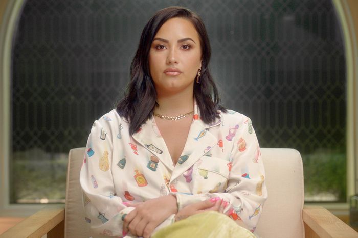 Demi Lovato ngụp lặn trong nghiện ngập suốt nhiều năm. Ảnh: Rolling Stone.