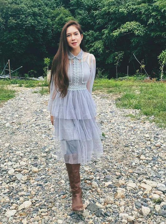 Cô luôn có lối sống khoa học và tích cực để vẻ đẹp tươi trẻ luôn hiện hữu. 