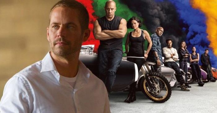 Paul Walker (trái) qua đời khi đang thực hiện phần 7 của loạt phim