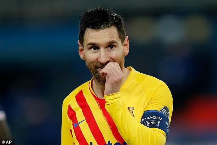 Messi đã được PSG tiếp cận