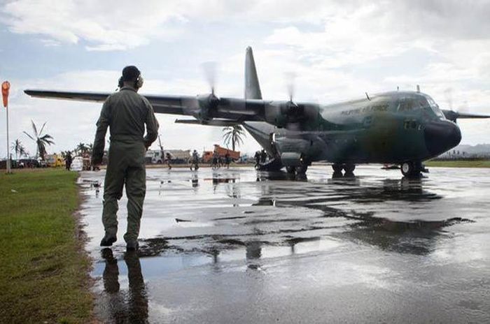 Chiếc máy bay gặp nạn là loại C-130. Ảnh: DW
