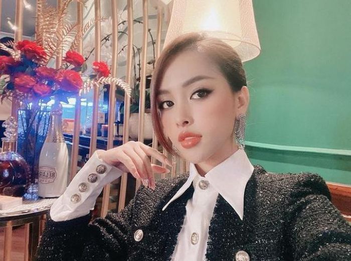 Trang Pilla (tên thật Đỗ Thị Thùy Trang, sinh năm 1994), là một trong những hot girl đình đám ở Sài thành, nổi tiếng với nhan sắc xinh đẹp và xuất thân trong gia đình trâm anh thế phiệt.