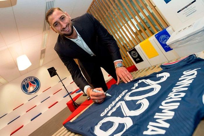 Donnarumma chính thức là người của PSG