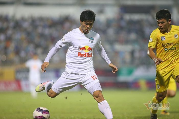 V-League có thể lùi sang năm 2022