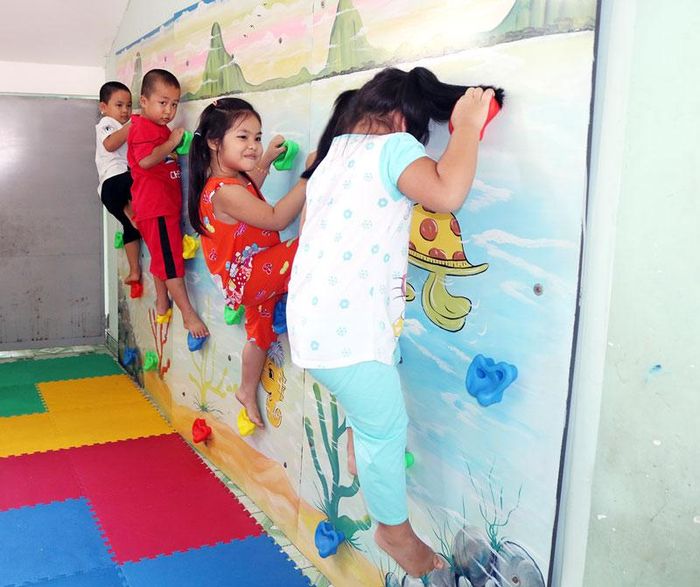 Tăng cường vận động giúp trẻ kiểm soát cân nặng tránh thừa cân béo phì