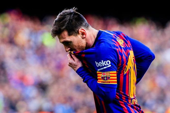Messi vẫn chưa thể gia hạn với Barcelona