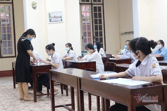 Cụm thi Tốt nghiệp THPT năm 2021 tại Thừa Thiên-Huế có 1 thí sinh đạt điểm 10 môn Ngữ văn