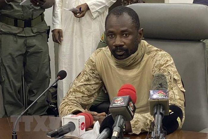 Ông Assimi Goita tại cuộc họp báo ở Bamako, Mali ngày 19/8/2020. (Ảnh: AFP/TTXVN)
