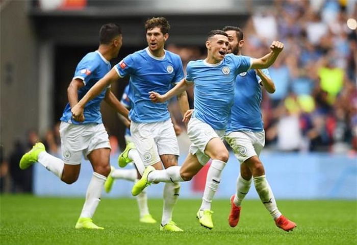 Những trụ cột như John Stones hay Phil Foden đang được đề nghị ký hợp đồng mới