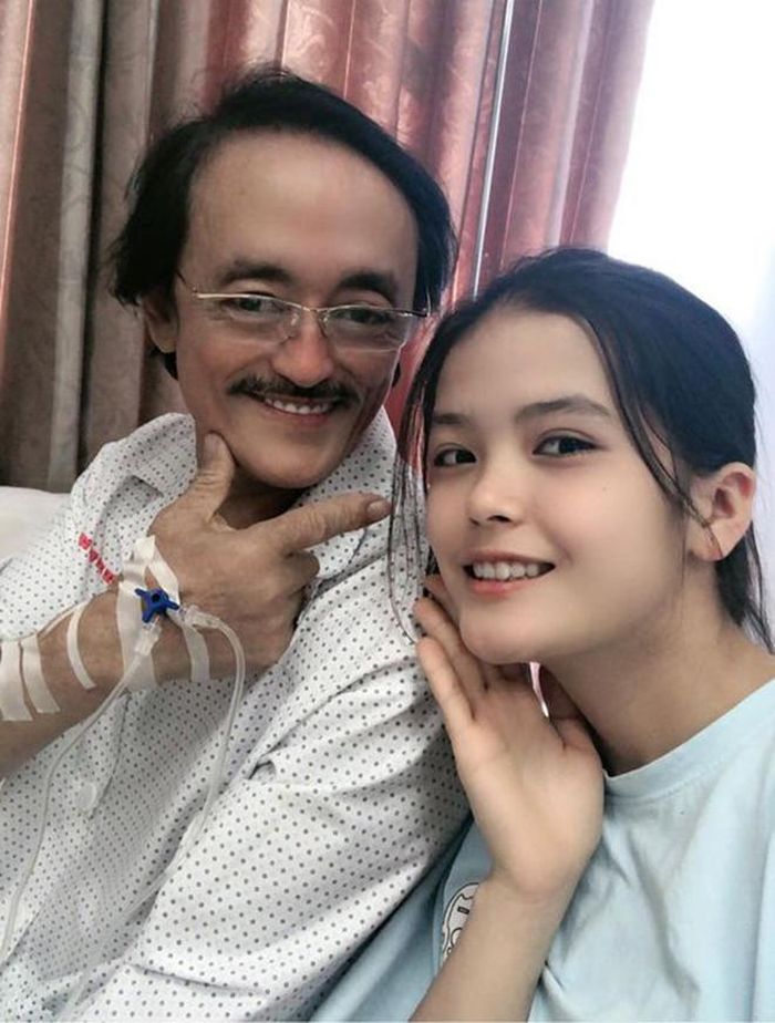 Nghệ sĩ Giang "còi" và con gái Ngọc Anh (Ảnh: FBNV)