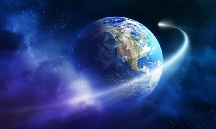 “Khi mặt trăng di chuyển đi, Trái Đất giống như một vận động viên trượt băng nghệ thuật quay chậm lại khi họ duỗi tay ra,” các nhà khoa học giải thích.