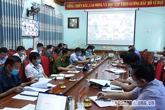 Hội nghị trực tuyến huyện Yên Châu với các xã, thị trấn trên địa bàn liên kết tiêu thụ nông sản.