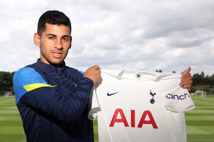 Tottenham đón tân binh thứ 3 trong mùa Hè
