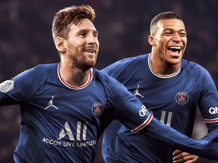Trên hàng công, Leo Messi là cái tên được chờ đợi nhất