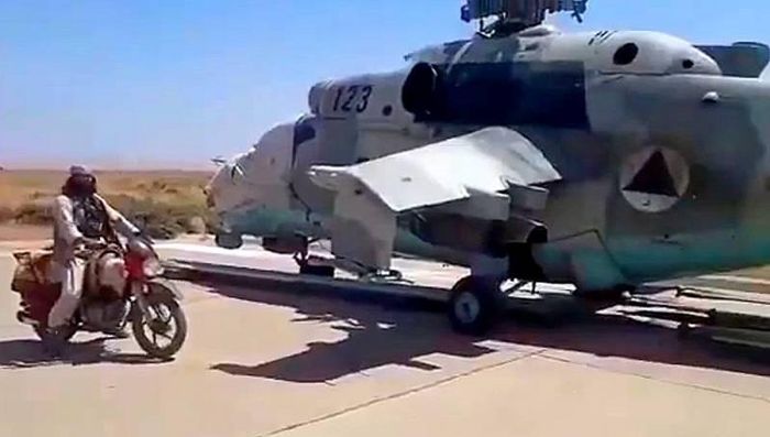 Được biết trực thăng tấn công Mi-35 (phiên bản xuất khẩu của Mi-24V) số hiệu 123 của quân đội Afghanista bị phiến quân thu được sau khi chiếm căn cứ không quân ở tỉnh Kunduz ngày 11/8.