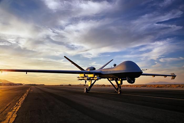 So với các máy bay không người lái MQ-1 Predator, MQ-9 có kích thước tổng thể lớn hơn, nặng nề hơn và nhiều khả năng tác chiến hơn. Động cơ của MQ-9 có công suất 950 mã lực - lớn bậc nhất trong số các loại động cơ dành cho máy bay không người lái khi nó ra mắt.
