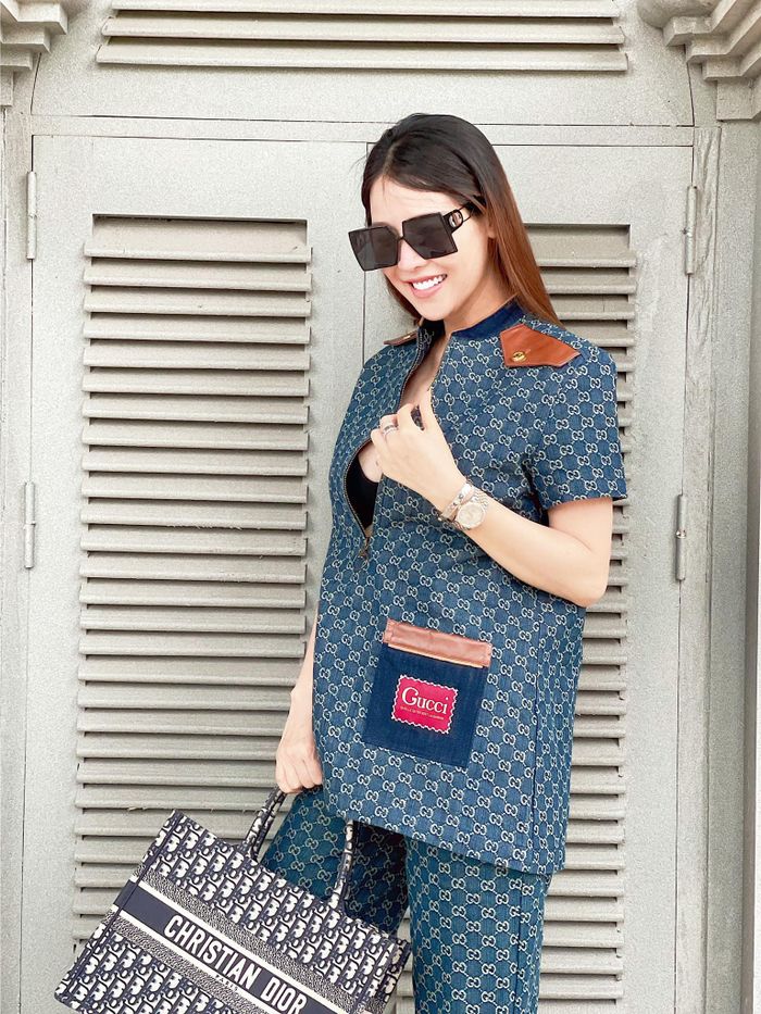 Giảm cân sau sinh dường như là nỗi lo sợ với nhiều chị em phụ nữ nhưng với Quế Vân thì dường như chẳng có chút khó khăn nào cả. Nhiều chị em bỉm sữa đã hỏi bí quyết làm đẹp của cựu siêu mẫu để áp dụng theo.
